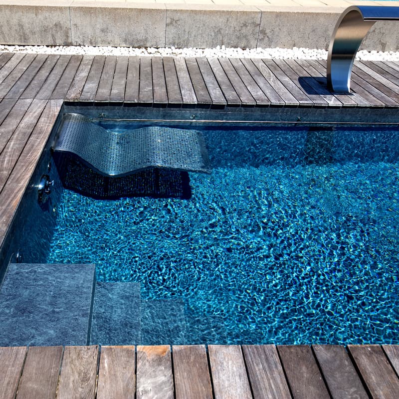 Lechada Azul rey, para uso en piscinas ,cocinas, pisos en general -   España
