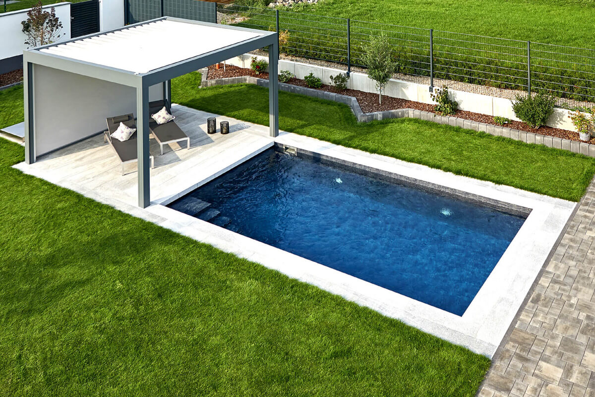 Piscina rectangular moderna  Diseños de piscina, Piscinas modernas, Piscina  rectangular